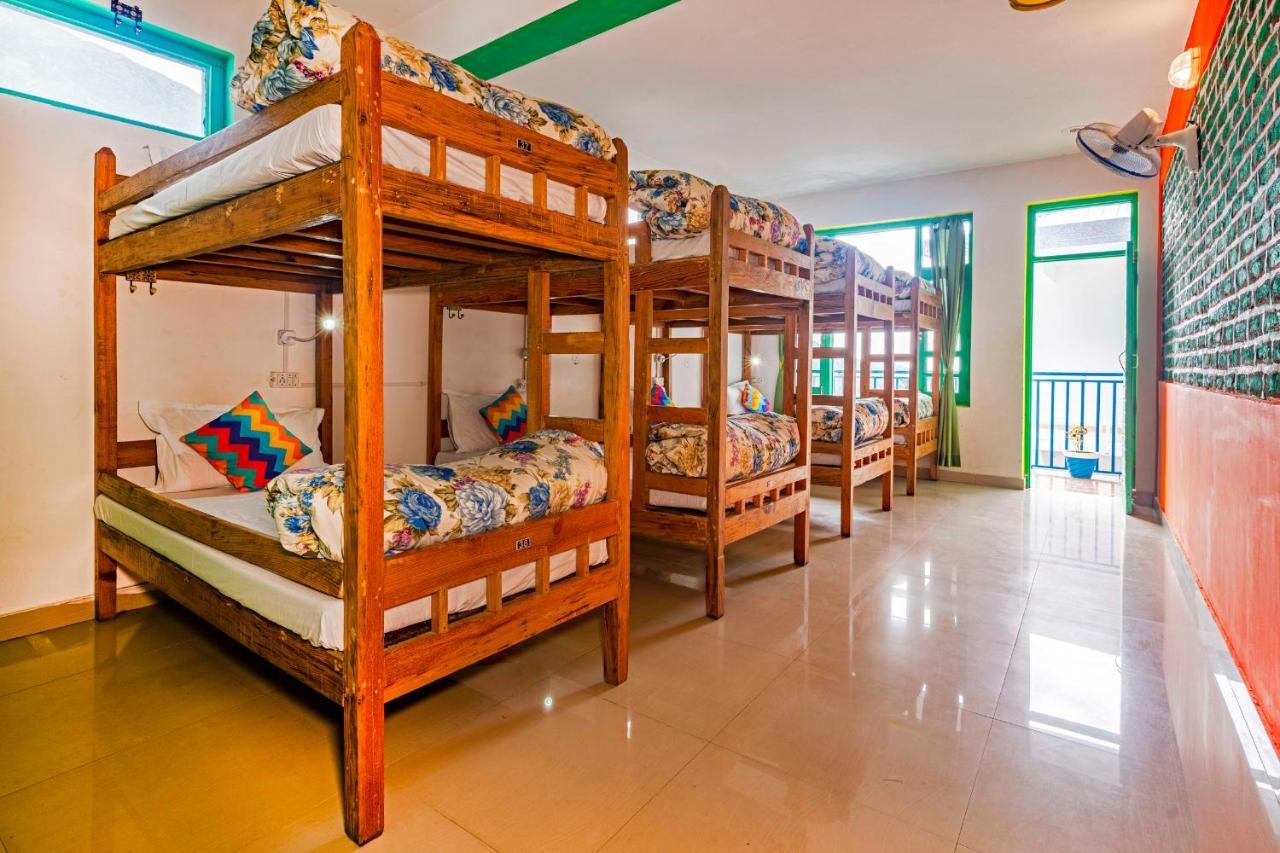 Flyaway Hostel Mcleod Ganj Buitenkant foto