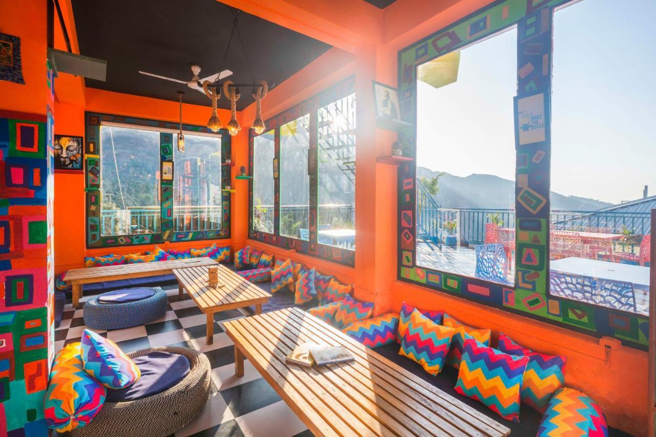 Flyaway Hostel Mcleod Ganj Buitenkant foto